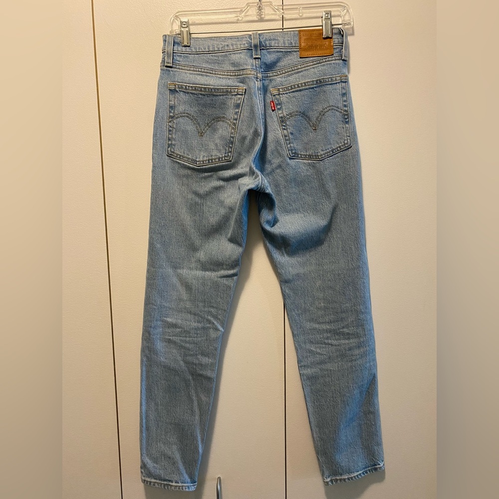 Levi's Jeans - Picture 5 of 8